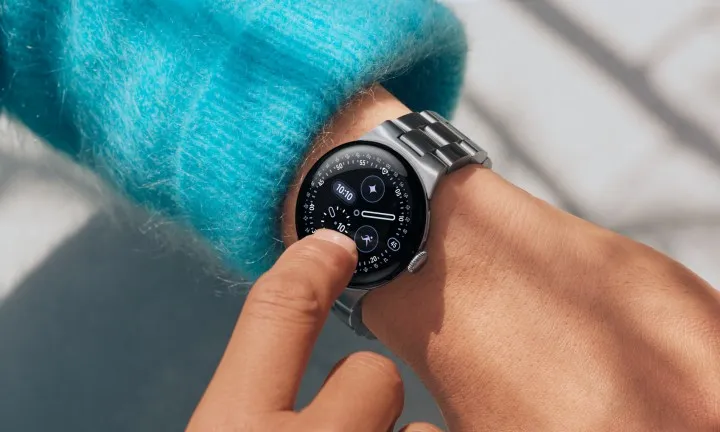 Save $40 on the Google Pixel Watch 4 before the Spring Sale ends