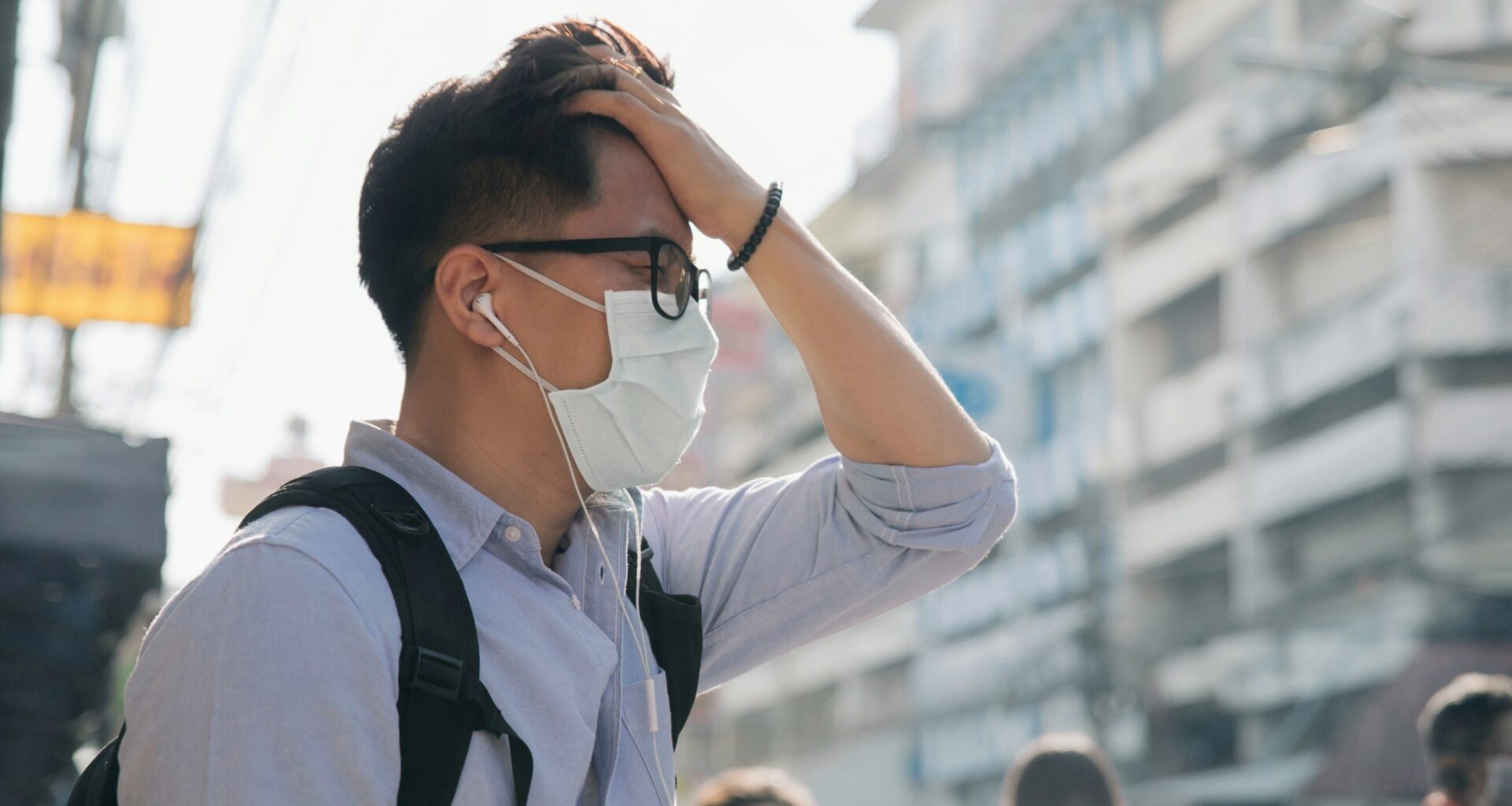 Air pollution and heat linked to surge in migraine attacks