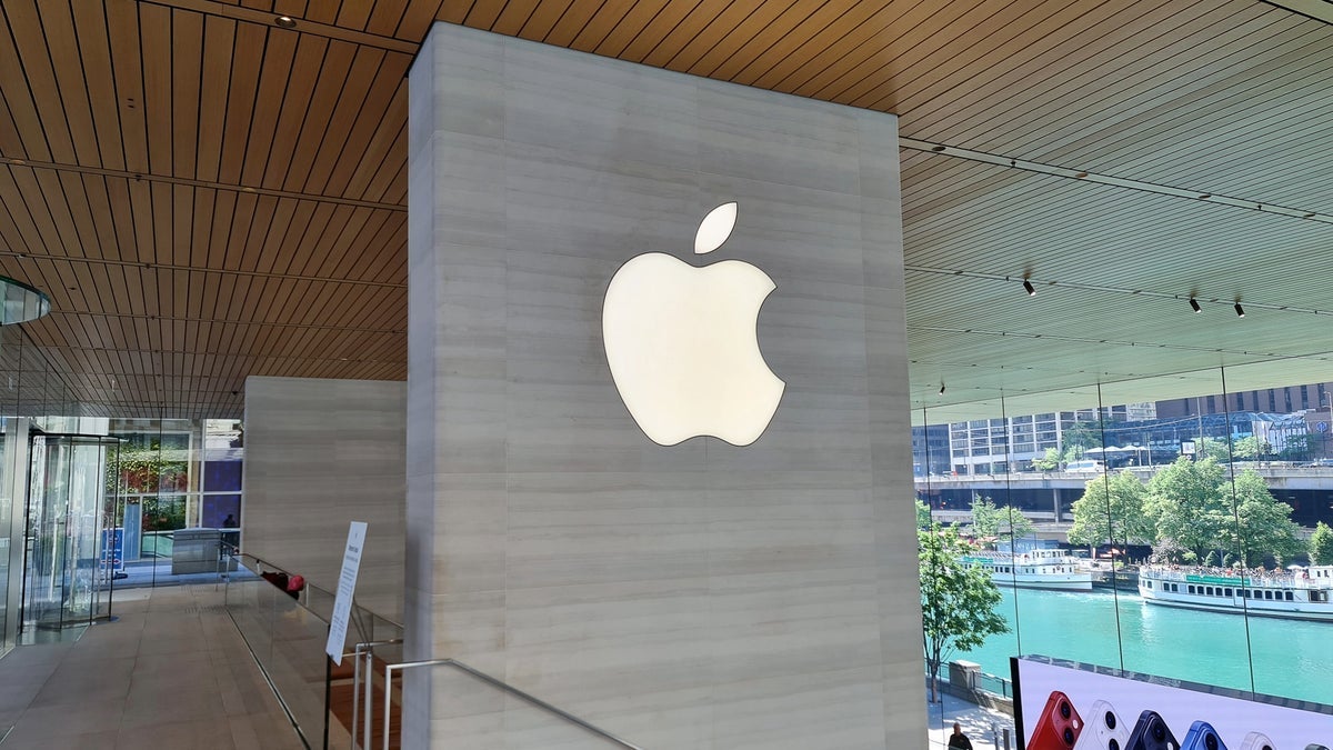 Q1 smartphone shipment growth is a stunner as Apple and Samsung swap places