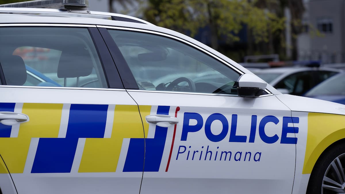 Unconscious swimmer dies after emergency at Whakamoenga Pt, Taupō