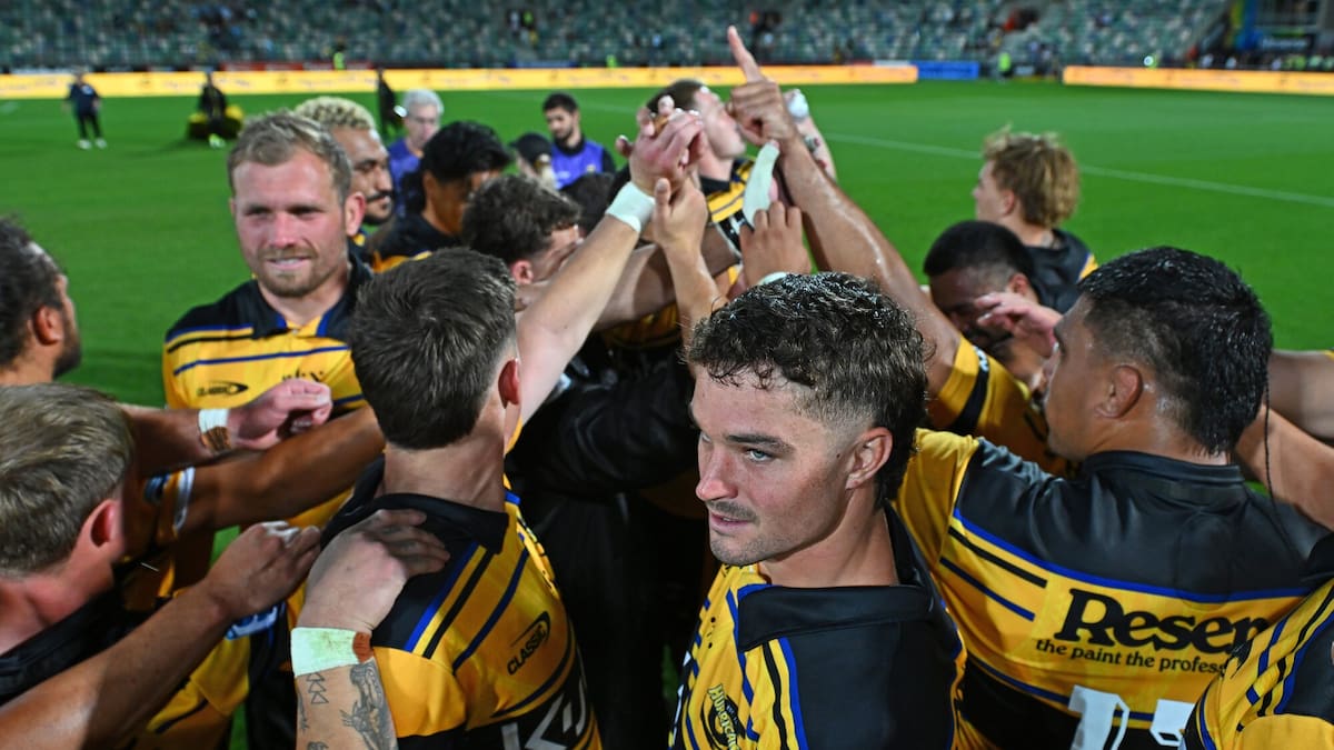 Super Rugby salary cap could lead mid-tier stars to quit for Japan riches - Gregor Paul