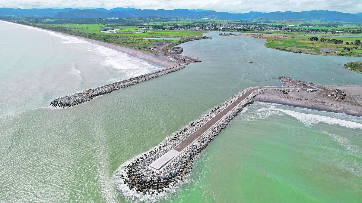 Port of Tauranga stake and $3b fund spark split views on Bay council plan