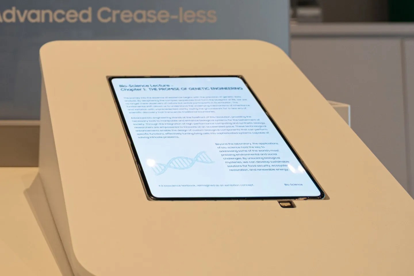 Will the foldable iPhone use Samsung Display’s “crease-less” display we saw at CES?