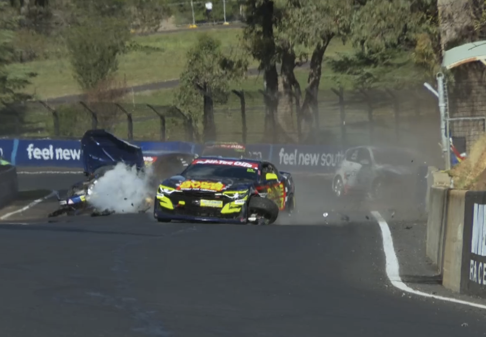Horror crash rocks Bathurst 6 Hour