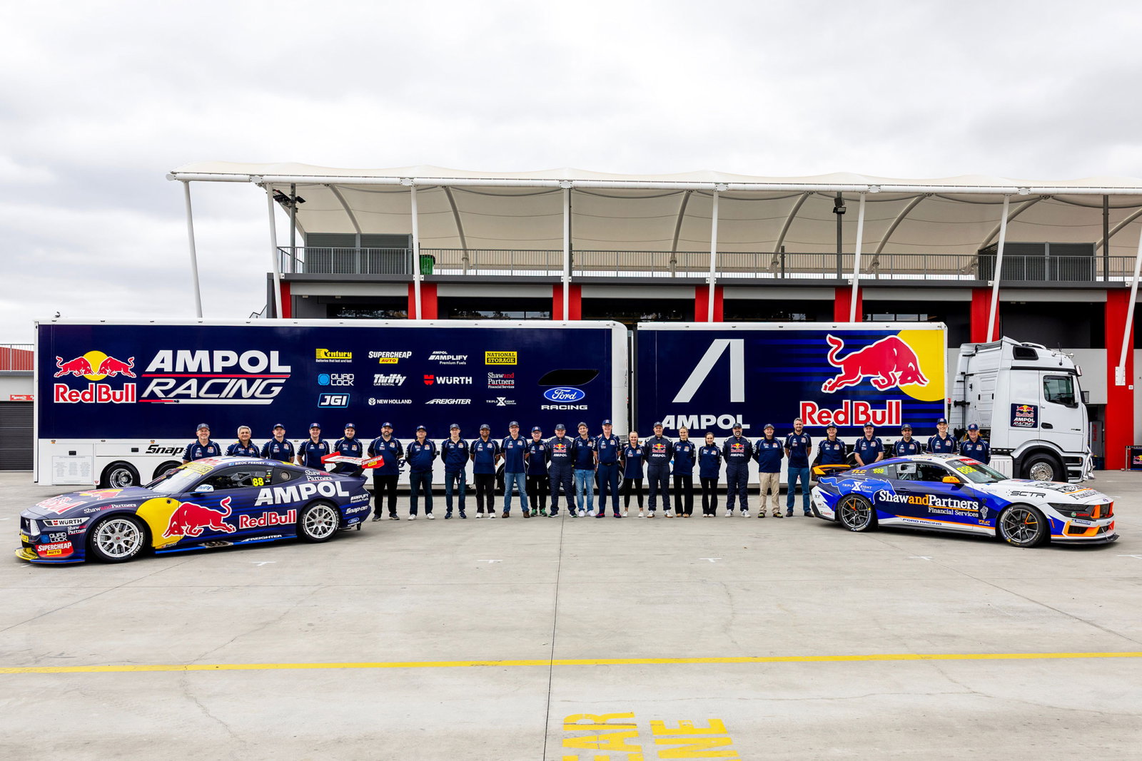 Triple Eight co-owner cuts ‘bloody special’ Mustang laps