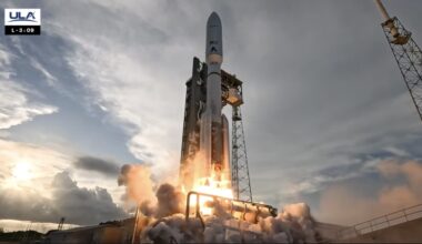 Watch The Incredible Moment Atlas V Launch Sends 29 Amazon Satellites Into Orbit