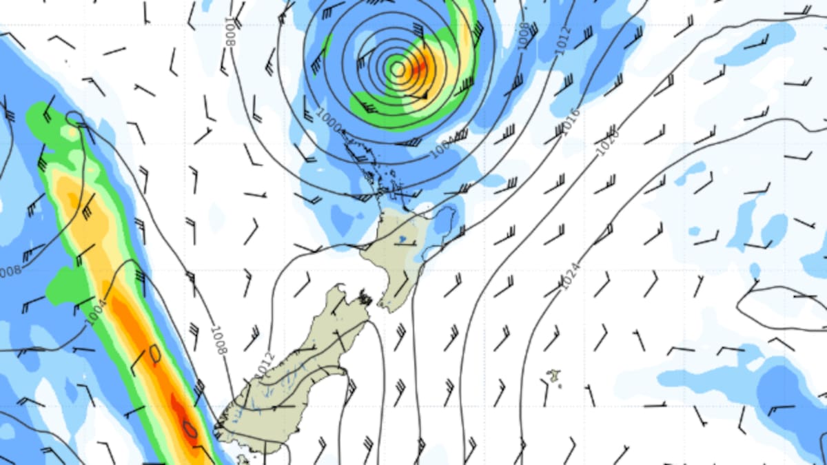 Cyclone Vaianu to directly hit North Island this weekend, Category 3 storm intensifying in Pacific