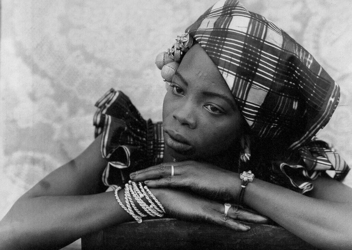 Seydou Keïta, "Untitled," 1949-51.