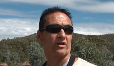 Desmond Freeman manhunt: Two associates released by Victoria police