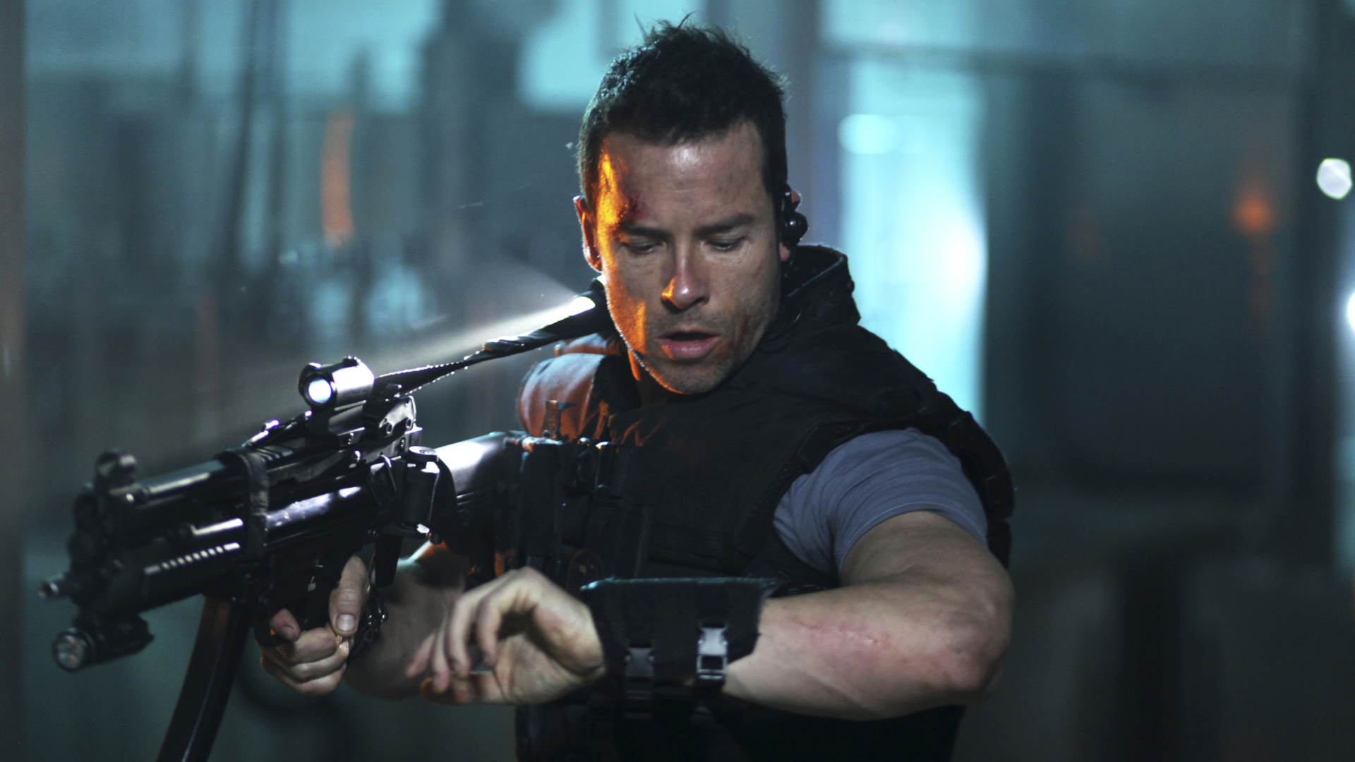 Screenshot from sci-fi prison movie "Lockout"