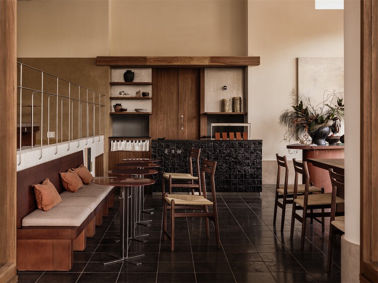 BAN MAA / Geemo Design - Interior Photography, Wood, Table, Lighting, Chair