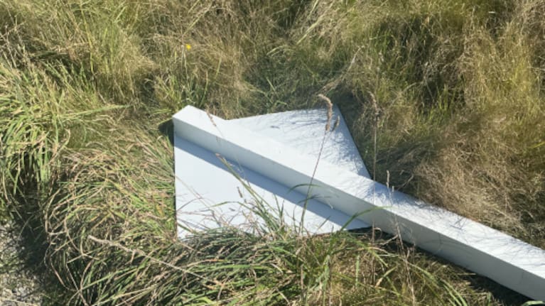 A recently damaged sign on Underhill Rd in Featherston.