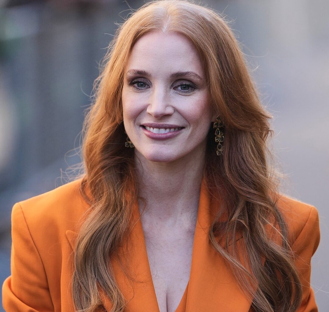 Jessica Chastain Short Hair, Bob Haircut on Red Carpet