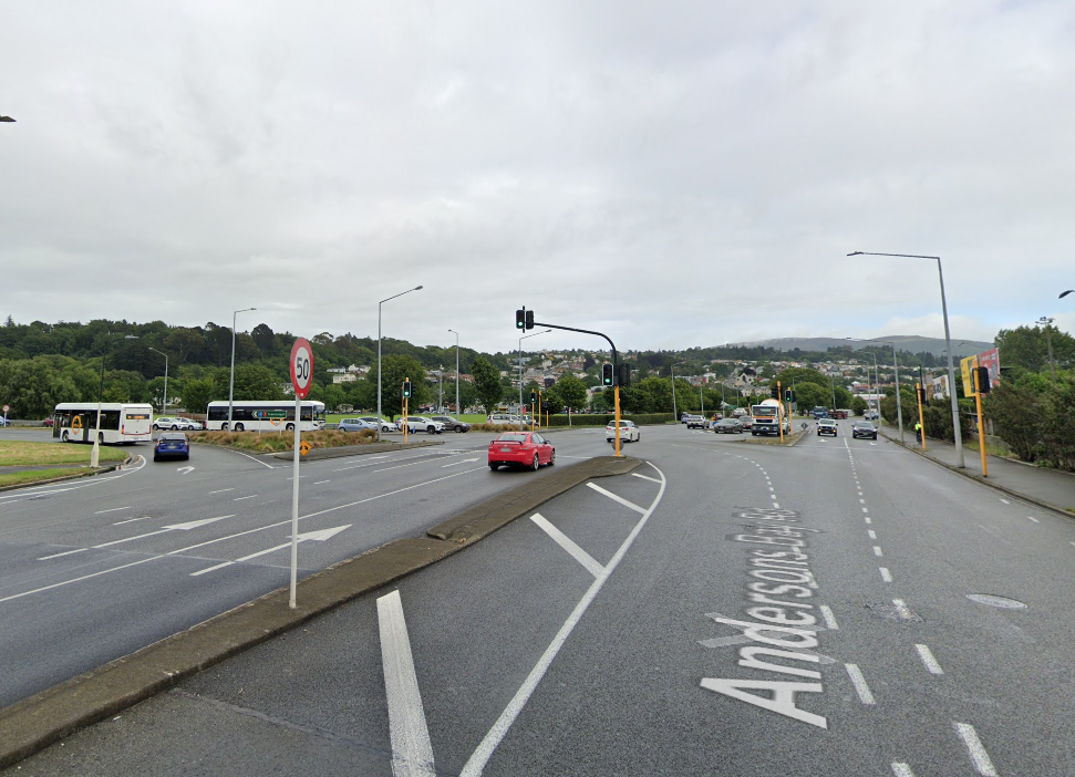 Dunedin woman indecently assaulted at busy intersection: police
