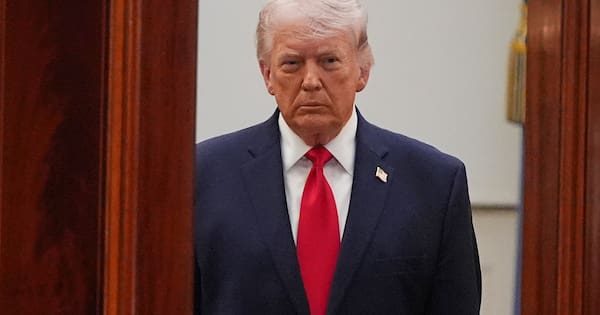 Trump's go-it-alone certainty confronts uncertainties of war