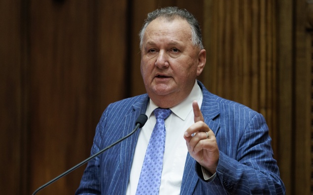 Govt considers giving businesses extra info amid uncertainty