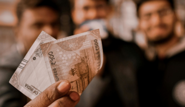 Investment Banker Shares How  Young Indians Can Save Money Better in Today’s Economy