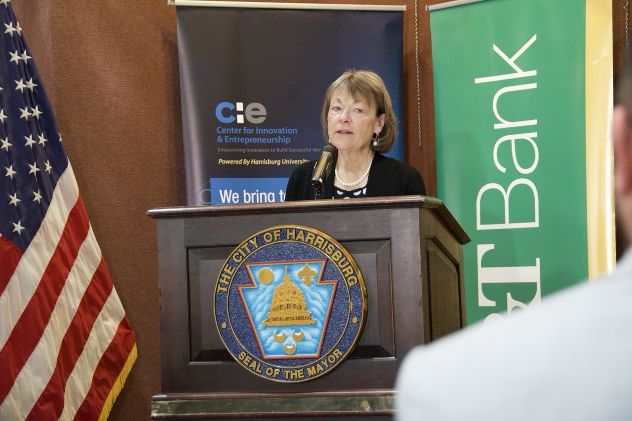 Free entrepreneurship program to offer business owners training, chance at funding