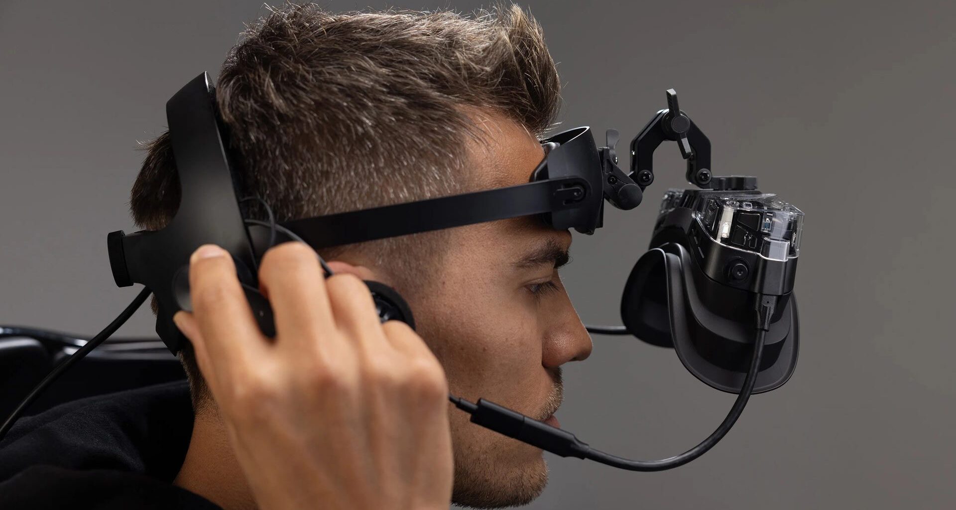 Bigscreen Reveals New Halo Strap Design for 'Beyond 2' PC VR Headset, Shipping Starts in June