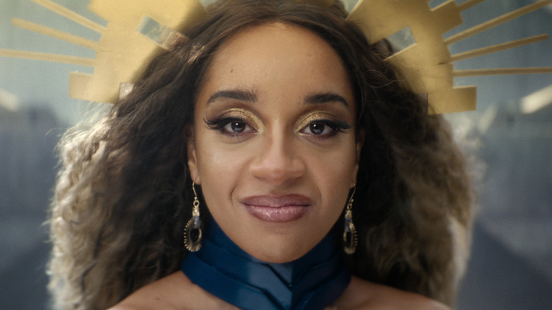 Maria (Siena Kelly) smiles in Black Mirror