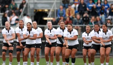 Black Ferns come from behind to beat Canada