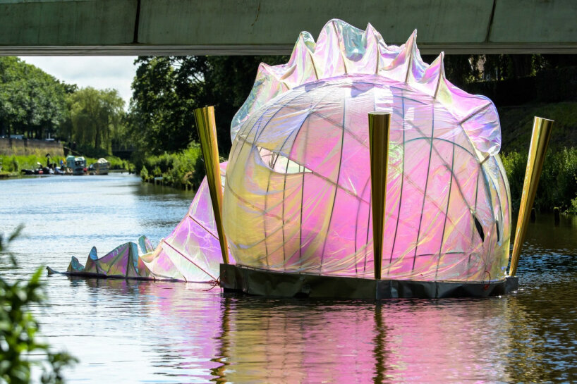 bosch parade returns with floating sculptures and inflatables on dommel river in netherlands - 1
