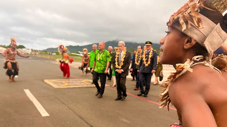 A formal welcome for NZ Foreign Minister Winston Peters in the Cook Islands.(Image: MFAT)