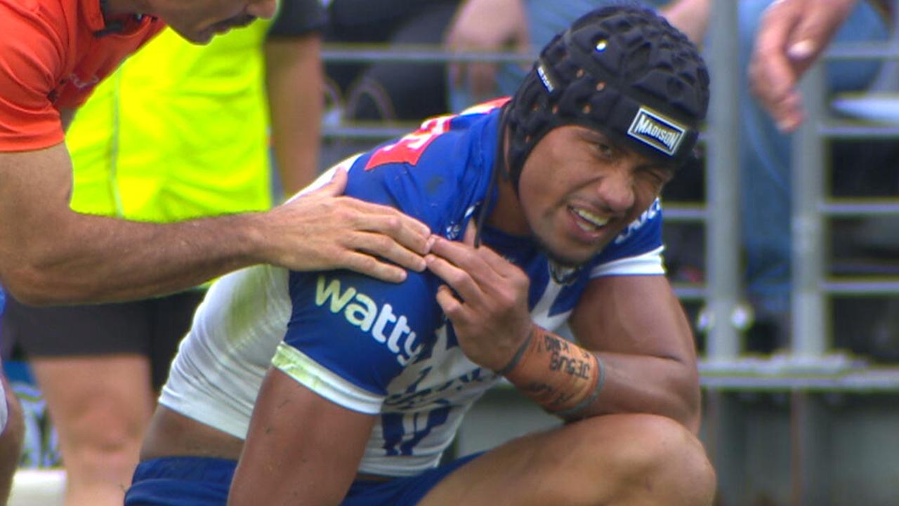 Stephen Crichton suffers shoulder injury for Bulldogs, update, Cameron Ciraldo keeps Bronson Xerri on the bench