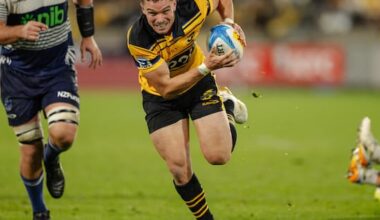 Hurricanes underline title credentials with big win over the Blues