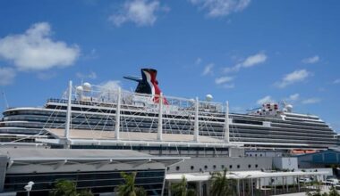 Florida teen charged with murder, sexual abuse in stepsister's cruise ship death