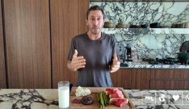 Ex-Carnivore Paul Saladino Says Fruit 'Makes Up The Majority' Of His Diet Now