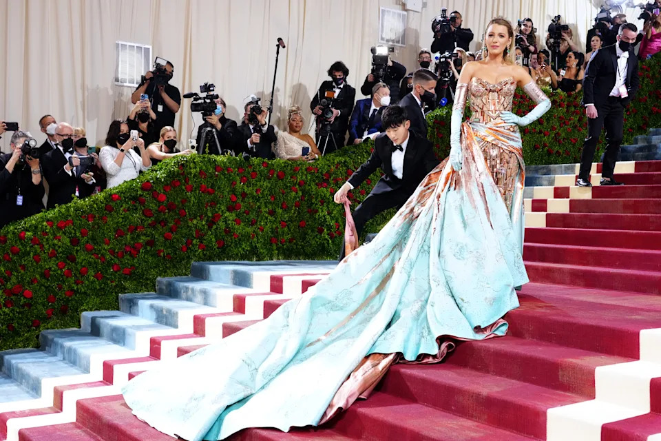 Blake Lively on the red carpet stairs at the 2022 Met Gala.