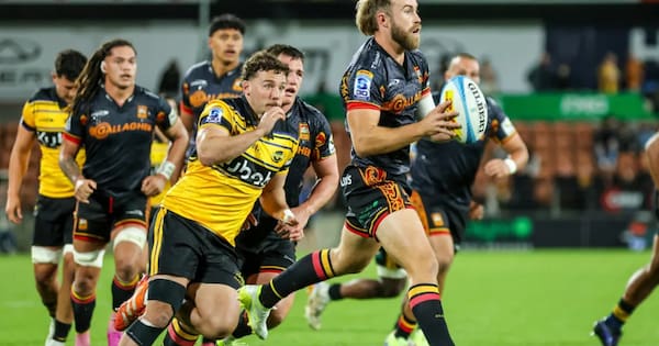 Chiefs beat Hurricanes in golden point extra time thriller
