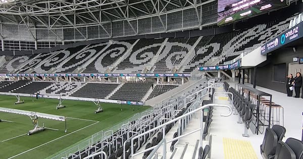 Things get heated under new Chch stadium's roof