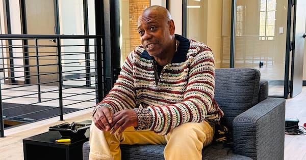 Dave Chappelle rides out backlash, considers revisiting show