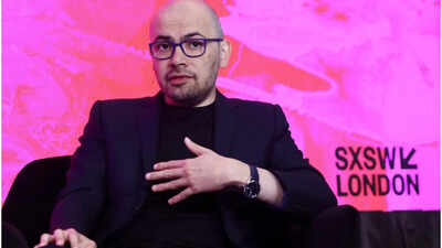 Google AI CEO Demis Hassabis on why he refused to move to Silicon Valley from London after DeepMind was bought by Google in 2014: I wanted to show that ...