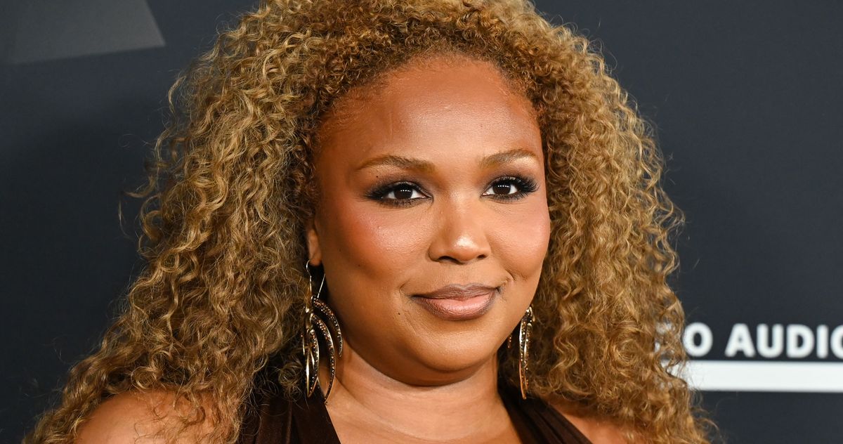 Lizzo Says She Didn’t Have Sex Until She Won a Grammy