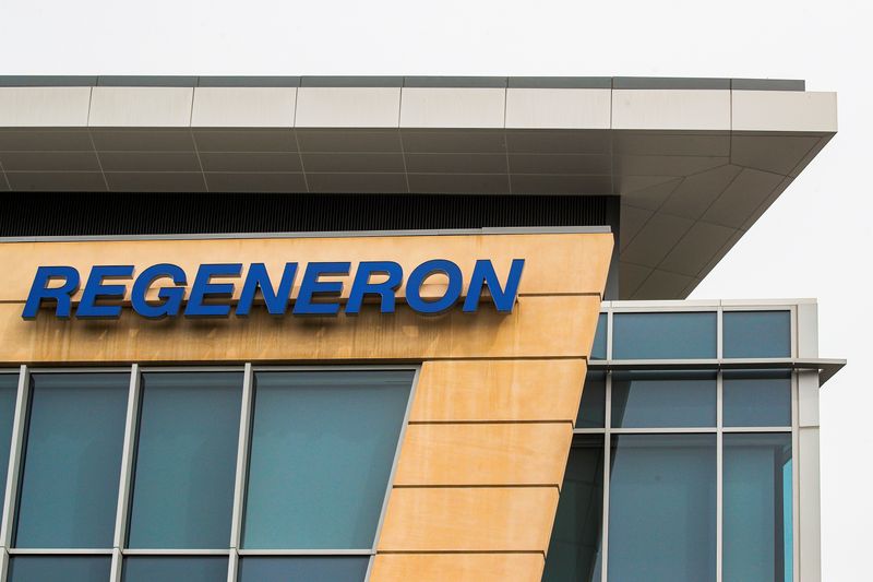 White House to announce drug pricing deal with Regeneron, source says