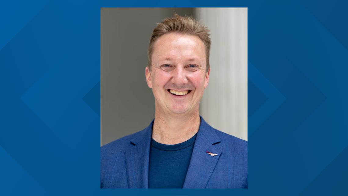 Buffalo AKG's director stepping down in October