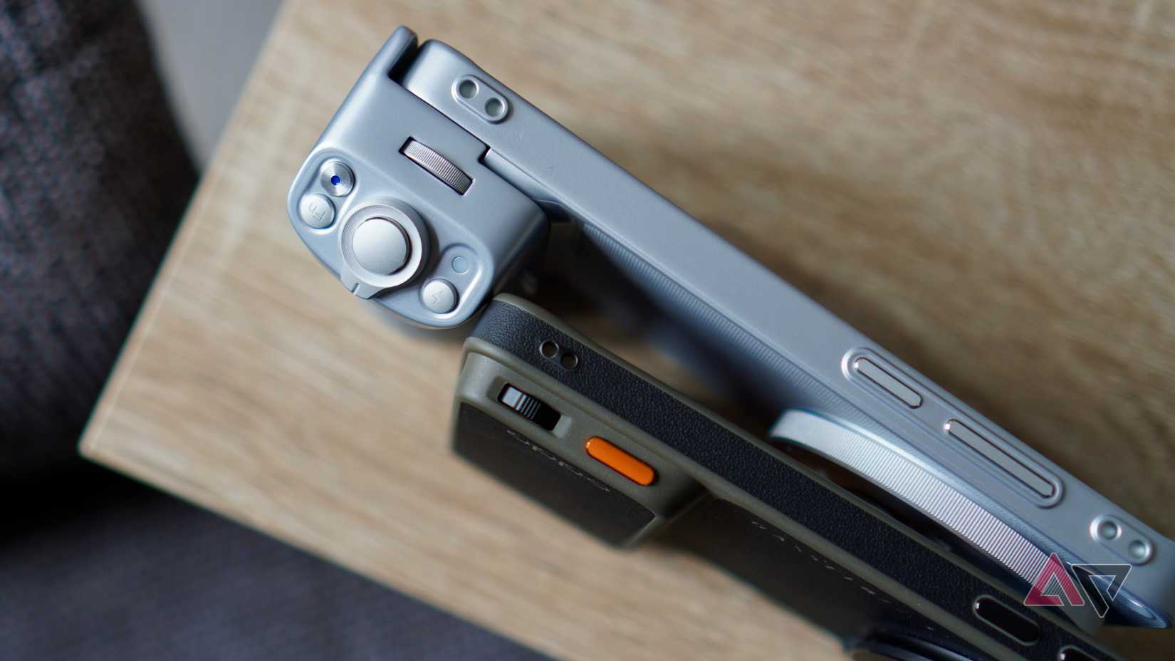 The Oppo Find X9 Ultra and Vivo X300 Ultra and teleconverter lenses