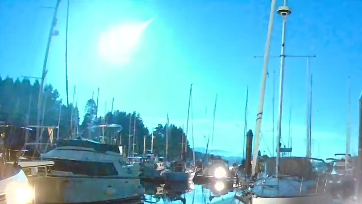 fireball british columbia canada 0712 utc april 29 2026