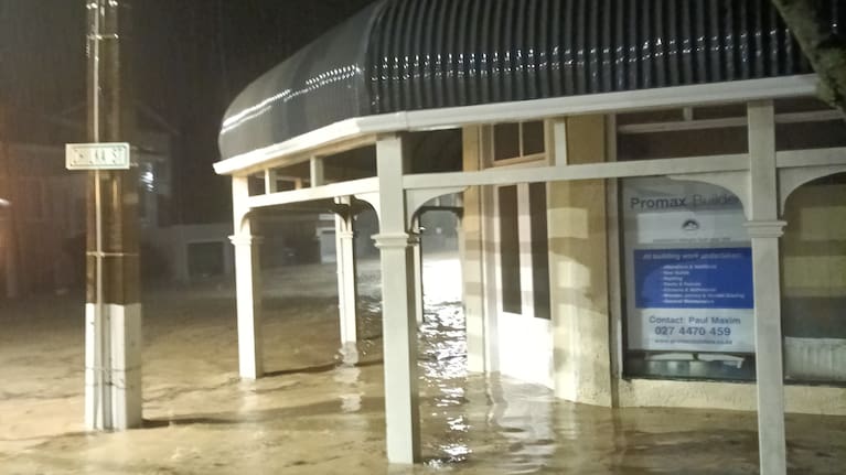 Flooding in Island Bay