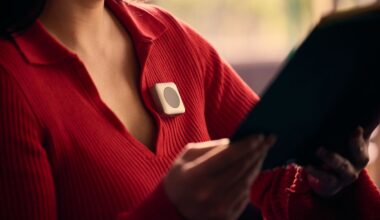 This AI Wearable From Ex-Apple Engineers Looks Like an iPod Shuffle