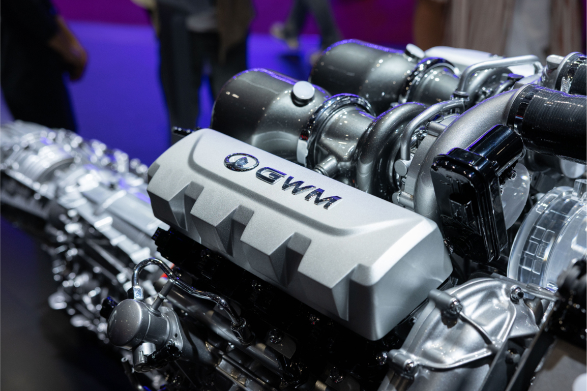 Tank 700 V8.
