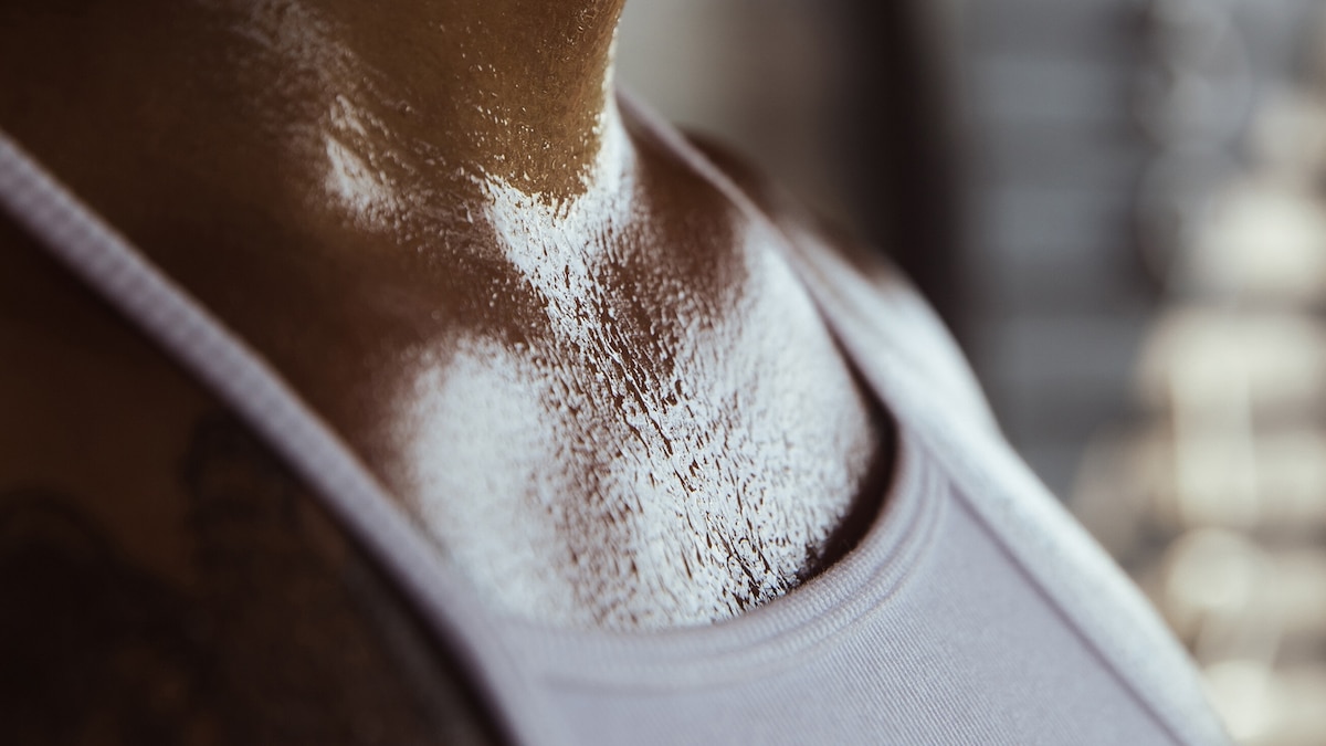 How runners train their bodies to compete in brutal heat