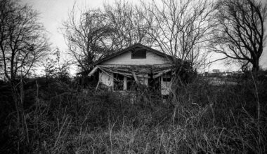 Finding Narrative in Ordinary Ruins