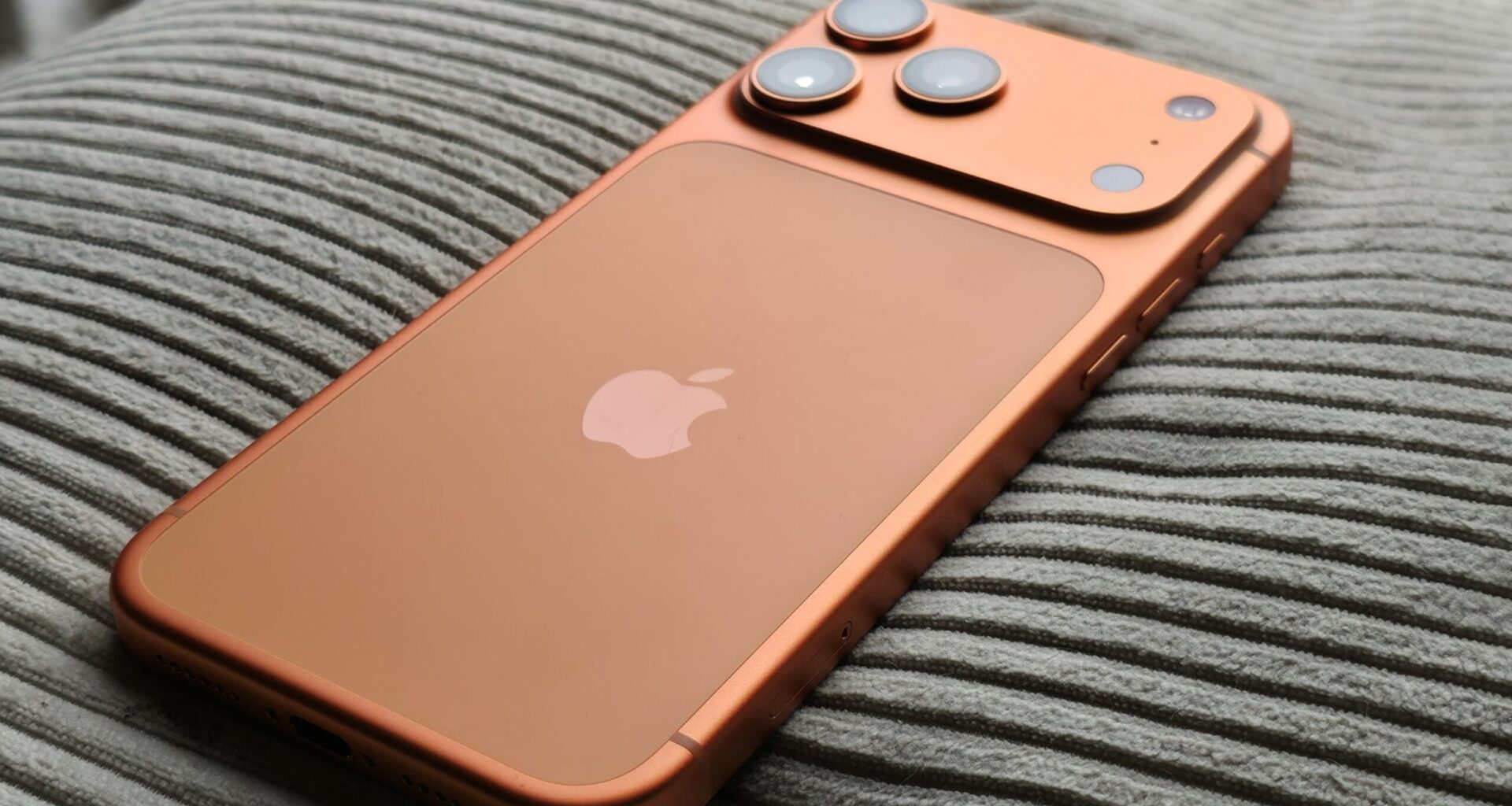 iPhone 17 models refuse to turn on after battery drains completely
