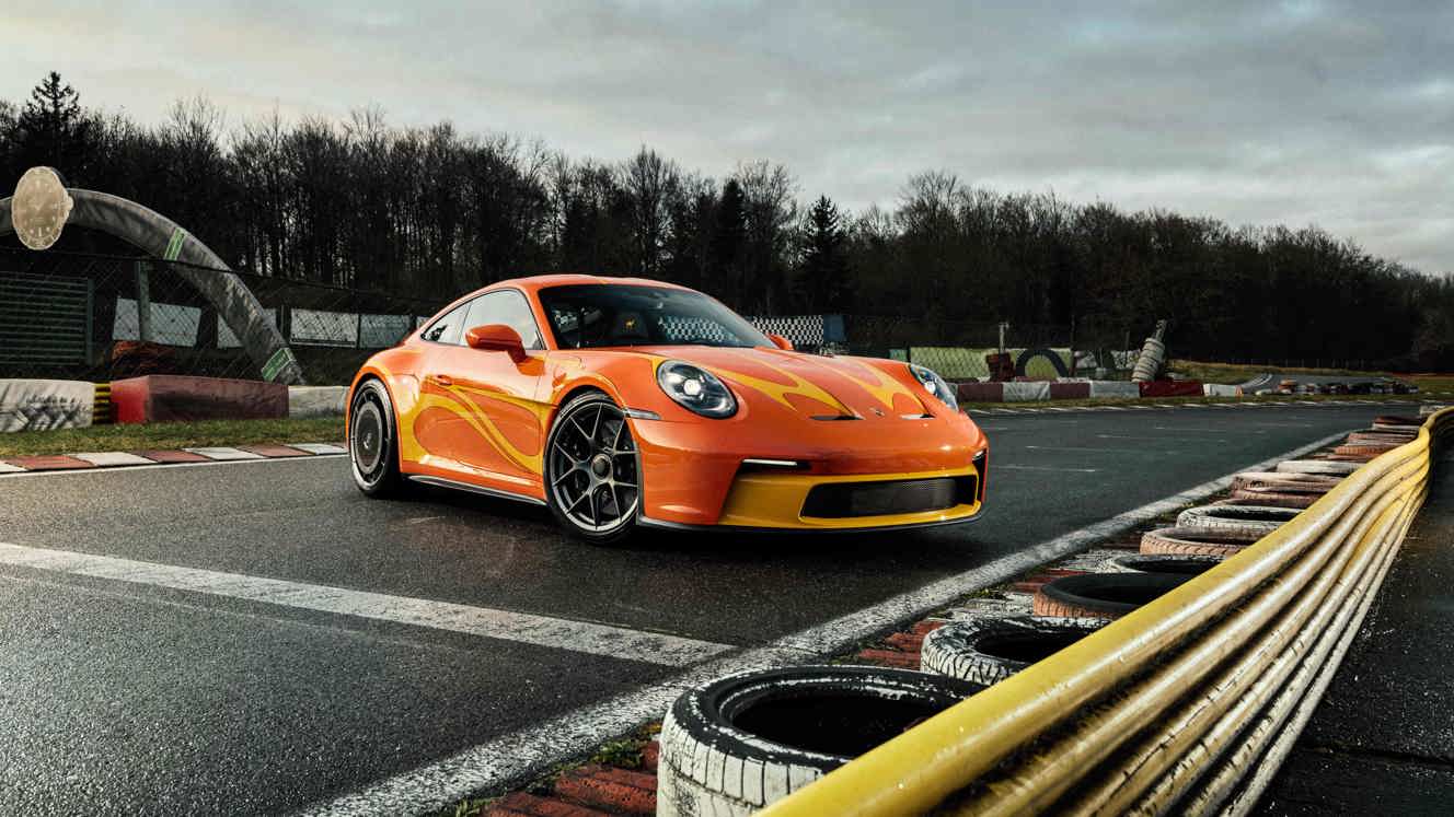 Porsche 911 S/T Phoenix Red