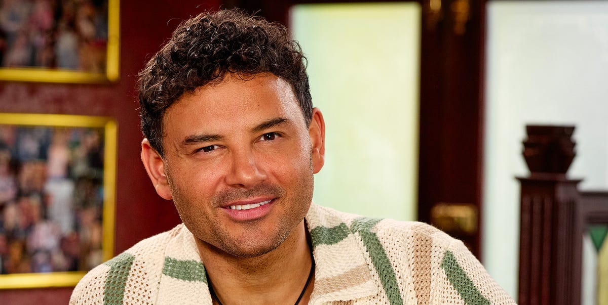 Coronation Street star Ryan Thomas responds to claims that he's "rude" to fans