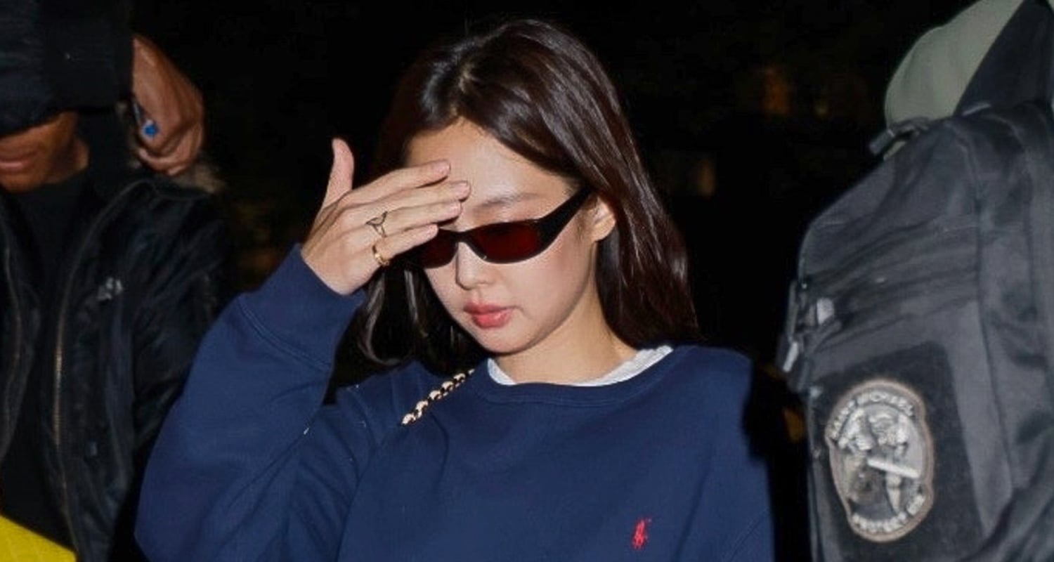 BLACKPINK’s Jennie Steps Out for Dinner with Friends in NYC | Candid Photos, Jennie | Celebrity News and Gossip | Entertainment, Photos and Videos